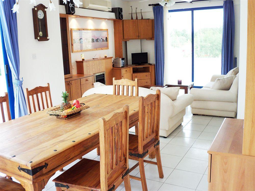 Kavalla Forest Villas Пафос Экстерьер фото