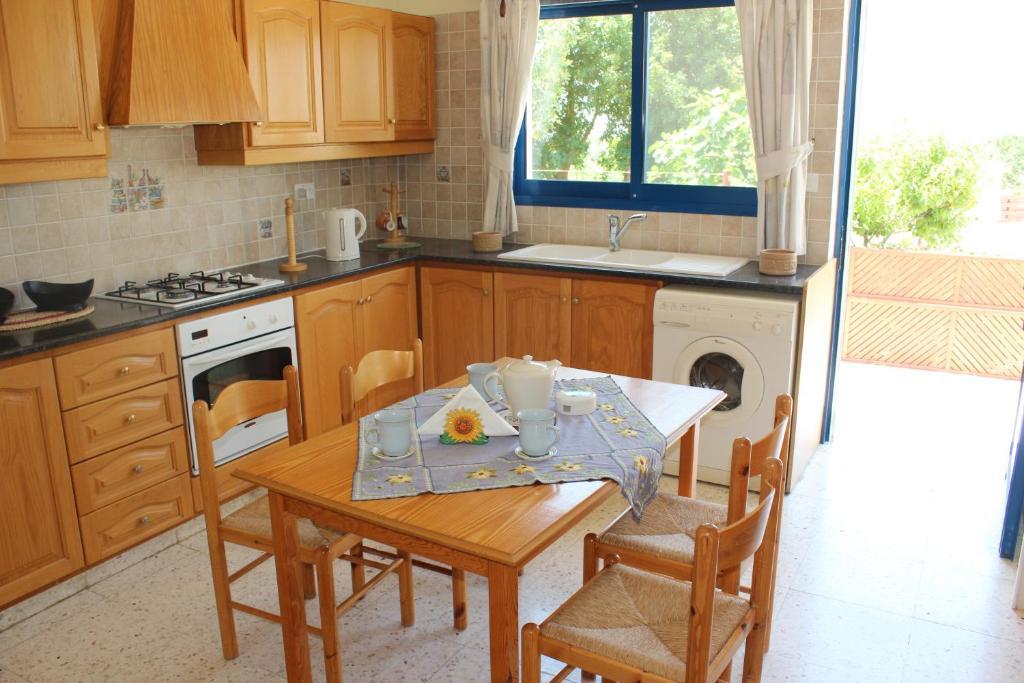 Kavalla Forest Villas Пафос Номер фото